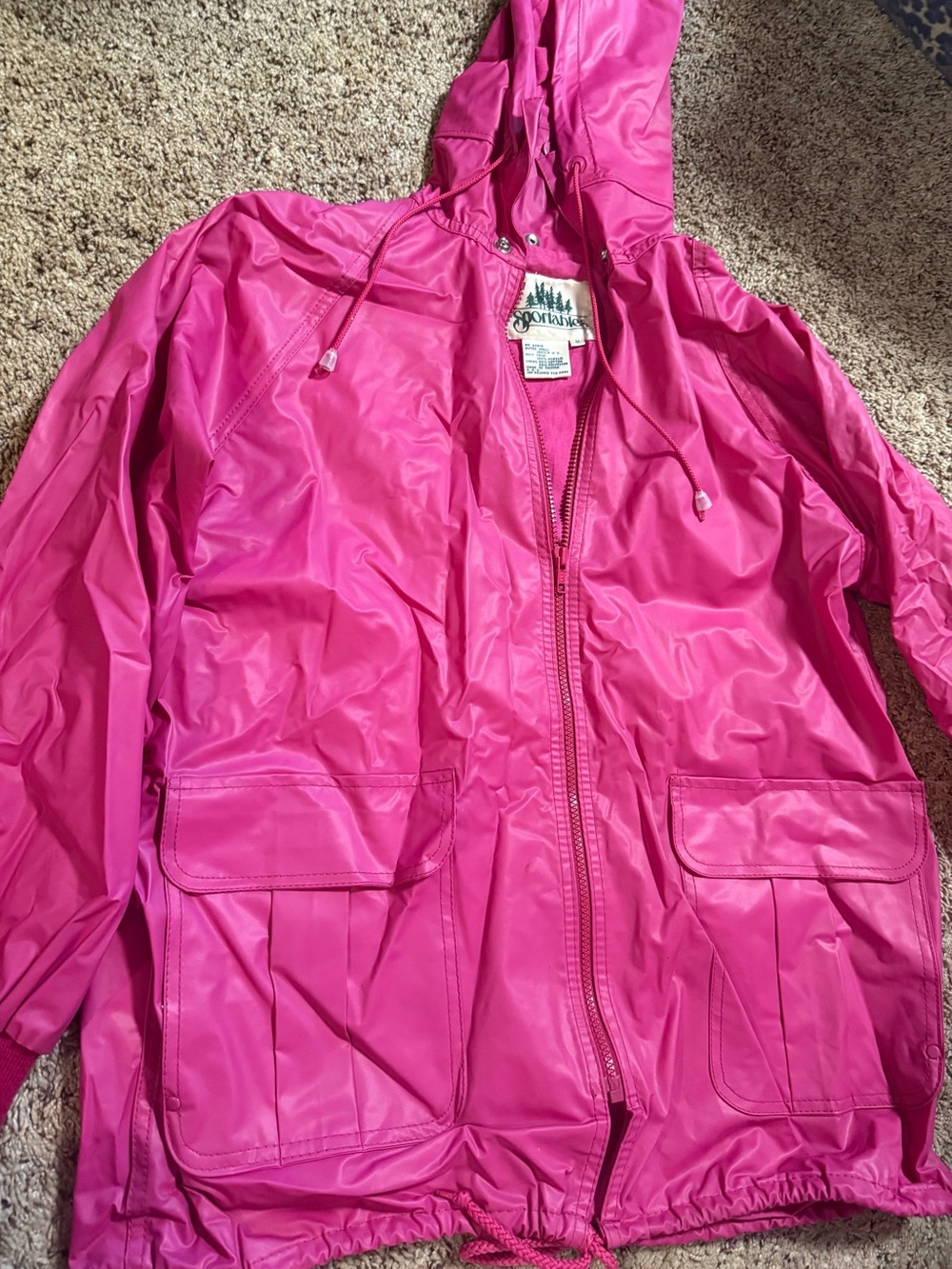 Outdoor Pink Hooded Rain Jacket